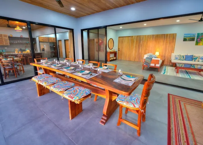 Сasa de vacaciones Casa Ojos Azules, Nosara. New Listing *