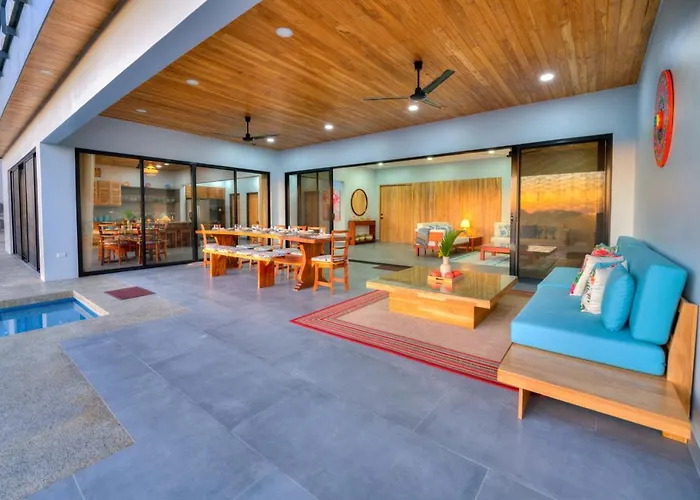 Casa Ojos Azules, Nosara. New Listing